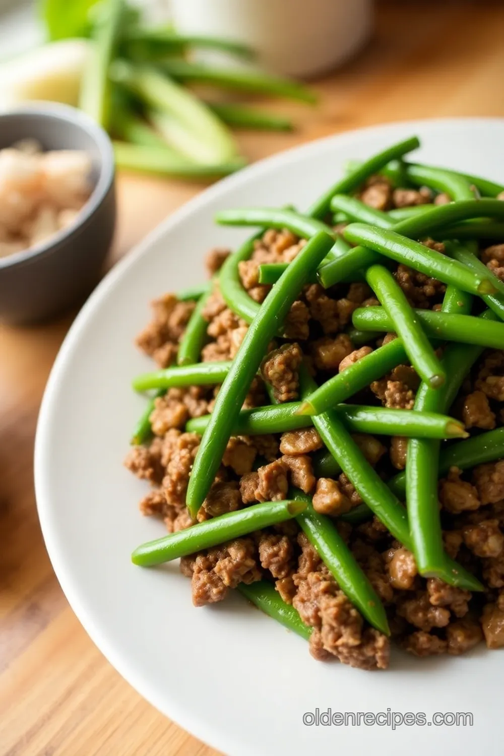 ground beef and green beans stir-fry presentation